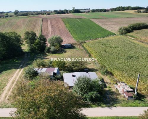 Gunów - Wilków działka o pow. 0,77 ha!  Działka o powierzchni 0,77 ha   położona w miejscowości Gunów-Wi