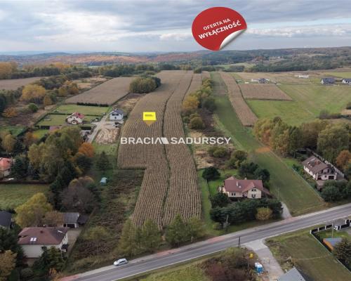 Działka budowlano - rolna w Nowej Górze gm. Krzeszowice              Oferujemy na sprzedaż działkę budowlano-rolną p