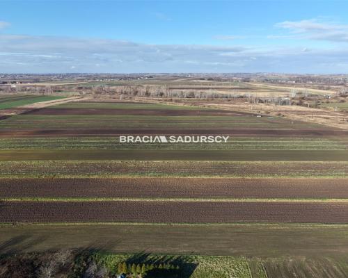 Działka budowlana o pow. 19 ar. w Krakowie.  Przedmiotem oferty jest nieruchomość gruntowa niezabudowana o nr ew.  59/1  położ