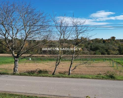 Maciejowice - widokowa działka z przyłączami