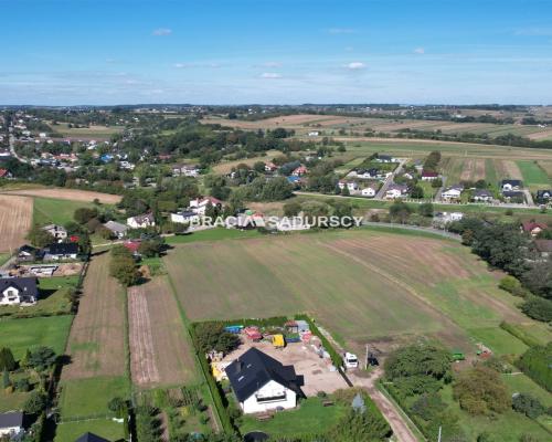 Działka budowlana - Krak&oacute;w, Nowa Huta, Łuczanowice, ul. ks. Kazimierza Figlewicza  

 Na sprzedaż działka budowlana o po