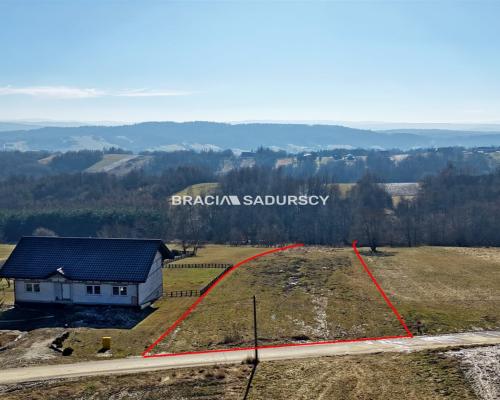 Wola Radziszowska | 52 ary z prywatnym lasem i dożywotnią gwarancją widoku na Babią G&oacute;rę (25 min od Krakowa)   

 Wyobra