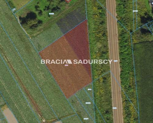 Działka rolna o pow. 26 ar&oacute;w w Krakowie - Nowej Hucie   
 
Przedmiotem oferty jest działka o nr  293  położona w obrębie