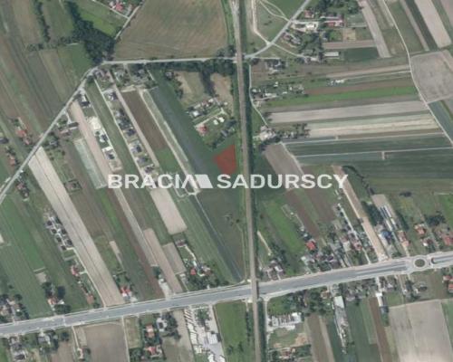 Działka rolna o pow. 26 arów w Krakowie - Nowej Hucie    Przedmiotem oferty jest działka o nr  293  położona w obrębie