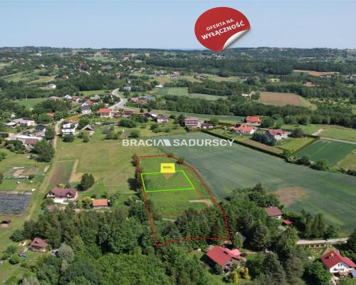 GRAJ&Oacute;W, GMINA WIELICZKA, DZIAŁKA BUDOWLANA O POW. 1145 m 2 .  
 
Widokowa działka budowlana w zacisznym spokojnym miejsc