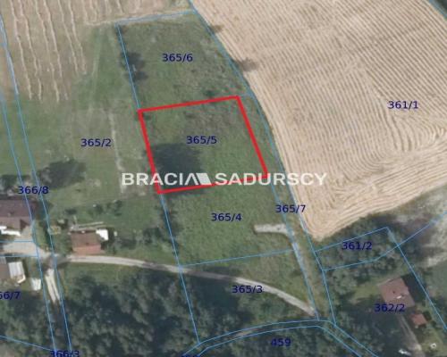 GRAJ&Oacute;W, GMINA WIELICZKA, DZIAŁKA BUDOWLANA O POW. 1145 m 2 .  
 
Widokowa działka budowlana w zacisznym spokojnym miejsc