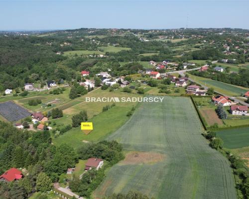GRAJÓW, GMINA WIELICZKA, DZIAŁKA BUDOWLANA O POW. 1145 m 2 .   Widokowa działka budowlana w zacisznym spokojnym miejsc