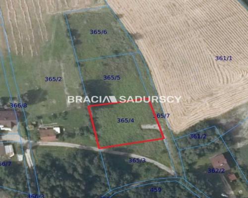 GRAJ&Oacute;W, GMINA WIELICZKA, DZIAŁKA BUDOWLANA O POW. 1145 m 2 .  
 
Widokowa działka budowlana w zacisznym spokojnym miejsc