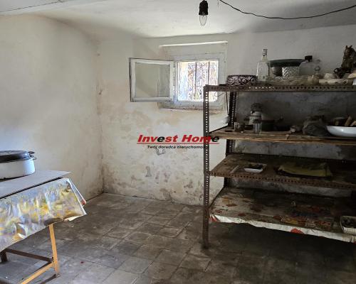 Dom do generalnego remontu w niskiej cenie.