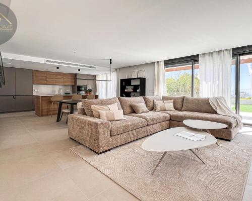 NOWY PROJEKT DOMÓW Z WIDOKIEM NA MORZE W POLOP