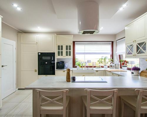 PIĘKNY DOM WOLNOSTOJĄCY - WYSOKI STANDARD