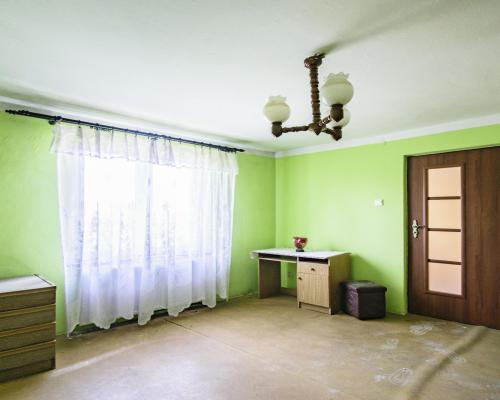 PÓŁ DOMU NA SPRZEDAŻ - 160M2 - DO REMOMTU - WITKÓW