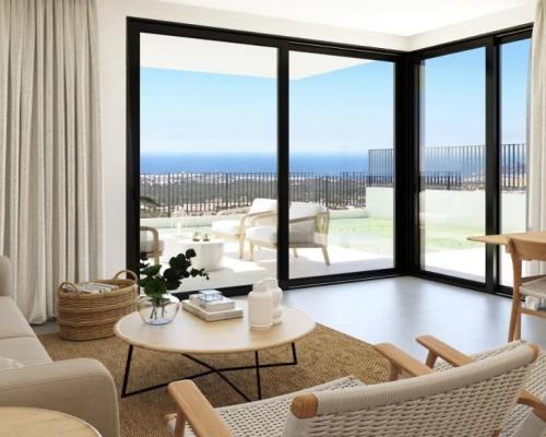 NOWOCZESNA WILLA POŁOŻONA U PODNÓŻA GÓR