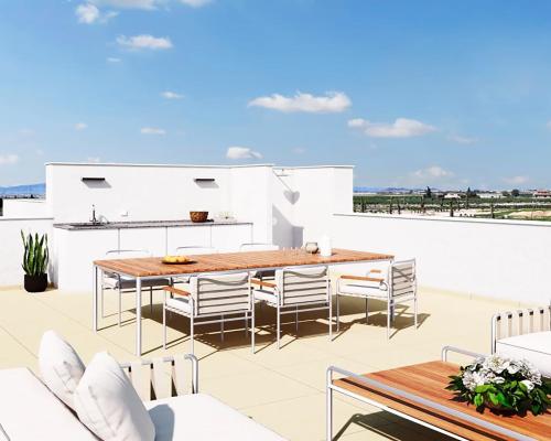 Nowa willa z basenem w Roldán