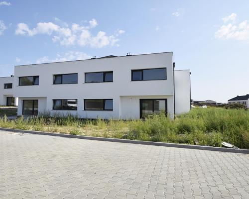 Dom W Cenie Mieszkania / 98,19m2 /2 m. parkingowe