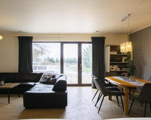 Dom 125m2, 700m2 działka