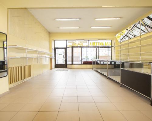 Lokal 68m2