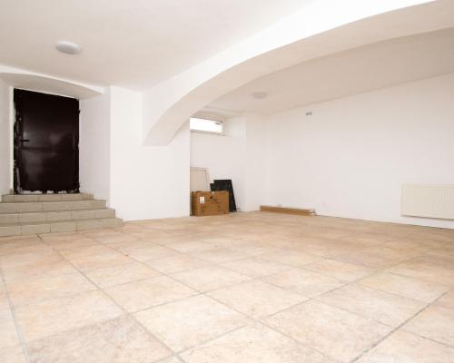 LOKAL UŻYTKOWY DO WYNAJĘCIA PRZY RYNKU