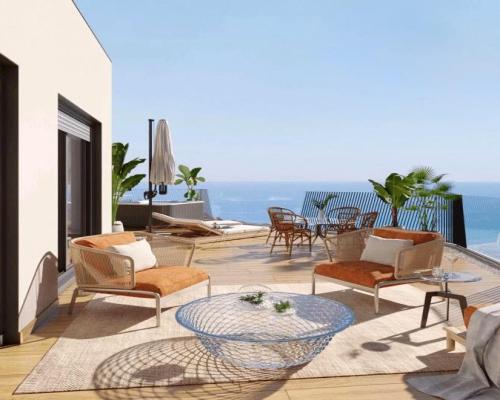 Nowoczesny penthouse w Villajoyosa 100m od morza.