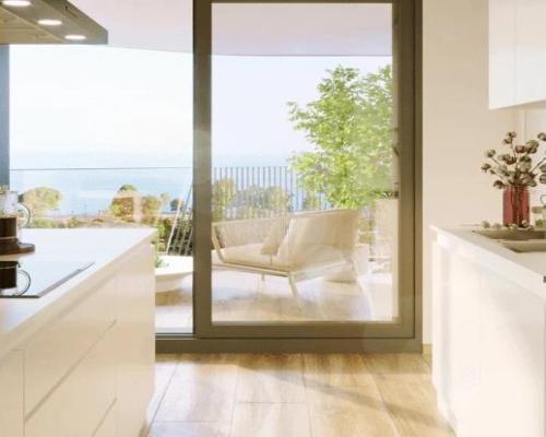 Nowoczesny penthouse w Villajoyosa 100m od morza.