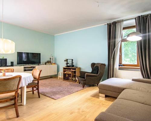 75M2 - 3 POKOJE - PARTER - MIEJSCE PARKINGOWE