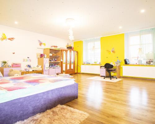 Mieszkanie 174m2 z balkonem 4 pokoje 2 łazienki