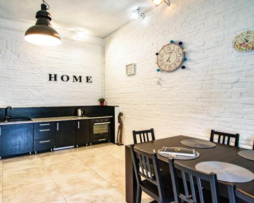 DWUPOZIOMOWE/ 3 POKOJE/ 76,2M2/ WYSOKI PARTER