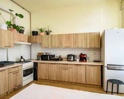 4 POKOJE/85M2/PARTER/BLISKO CENTRUM