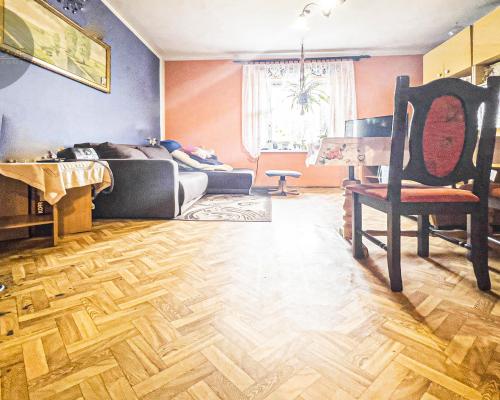 63m2 w Jaworzynie do remontu- Okazja