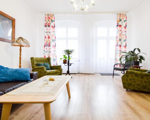 136m2, 4 pokoje, I piętro, 2 balkony