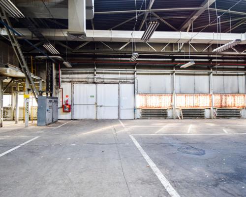 OBIEKT PRZEMYSŁOWO-PRODUKCYJNY Z PARKINGAMI