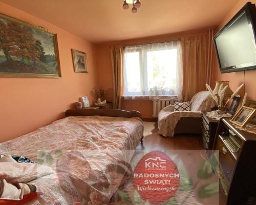 Mieszkanie 3 pokojowe 64 m kw. w Pionkach.