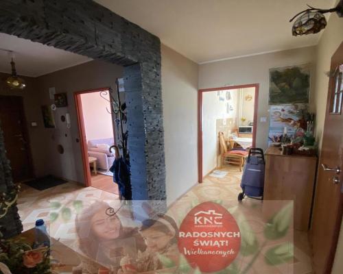 Mieszkanie 3 pokojowe 64 m kw. w Pionkach.