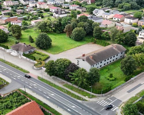Waleńczów, ul. Częstochowska | Obiekt usługowy