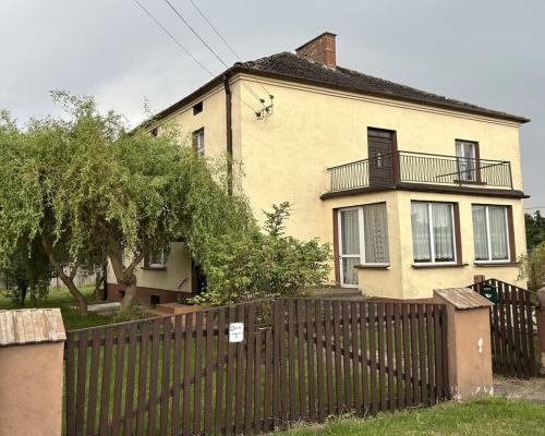 Mokra | Przestronny dom wolnostojący