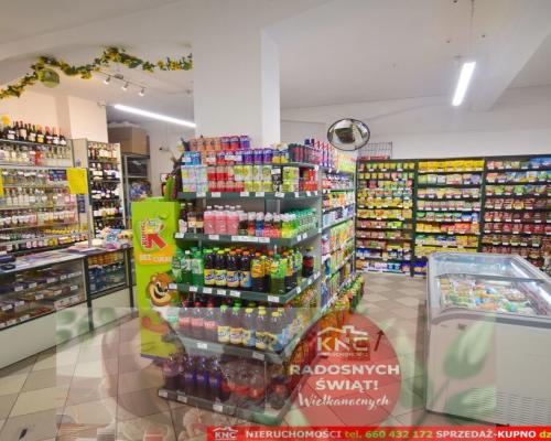 Lokal handlowo-usługowy w świetnej lokalizacji.