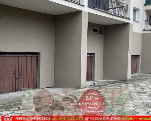 Garaż w budynku ul. Kalinowszczyzna.