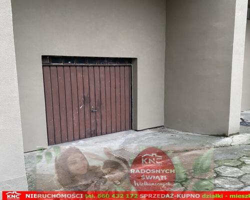 Garaż w budynku ul. Kalinowszczyzna.