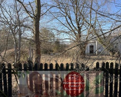 Duża działka z budynkiem we Wsoli blisko Radomia.