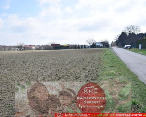 Działka budowlana, media 100 %
