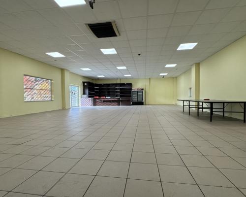 Hutka | Budynek handlowo-usługowy na sprzedaż