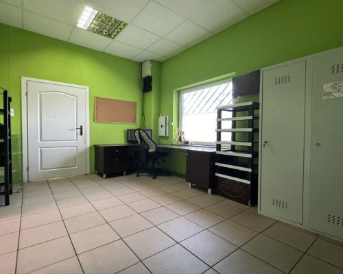 Hutka | Budynek handlowo-usługowy na sprzedaż