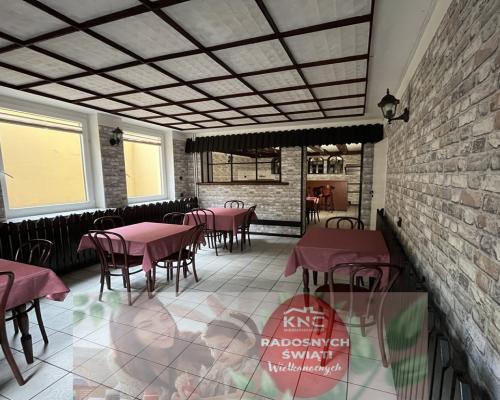 Lokal 75 m2 (wynajem) ul. Kołłątaja w Puławach.