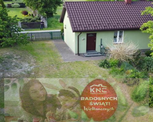 Siedlisko w Barłogach gm. Kurów 35 kw. do Lublina.