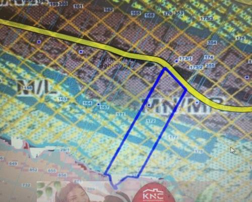 Nietypowa działka w Ignacówce Bobr. gm. Głowaczów.