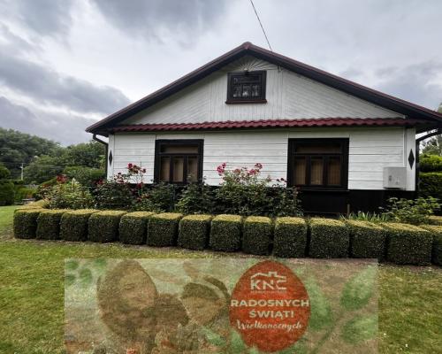 Częstoborowice - Dom z bali z dużą działką