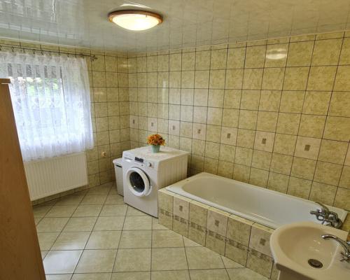 Libidza, ul. Biała | Przestronny dom