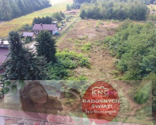 Piękna działka w pobliżu jeziora