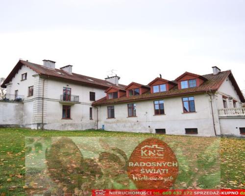 Zabytkowy Zespół Dworsko-Parkowy (XIXw. 1880 r)