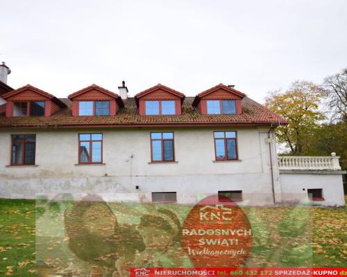 Zabytkowy Zespół Dworsko-Parkowy (XIXw. 1880 r)